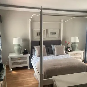 banus-lovely-apartment.es-andalucia.com/